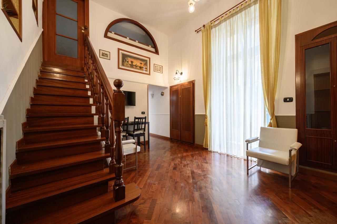 Via M Guadagno N 32 Apartment *