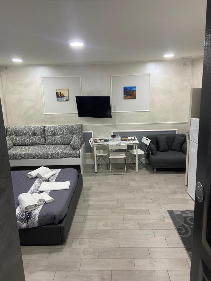 Ester Houses2 * Naples