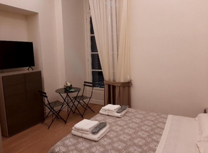 Fafgrandsuitenapoli Naples