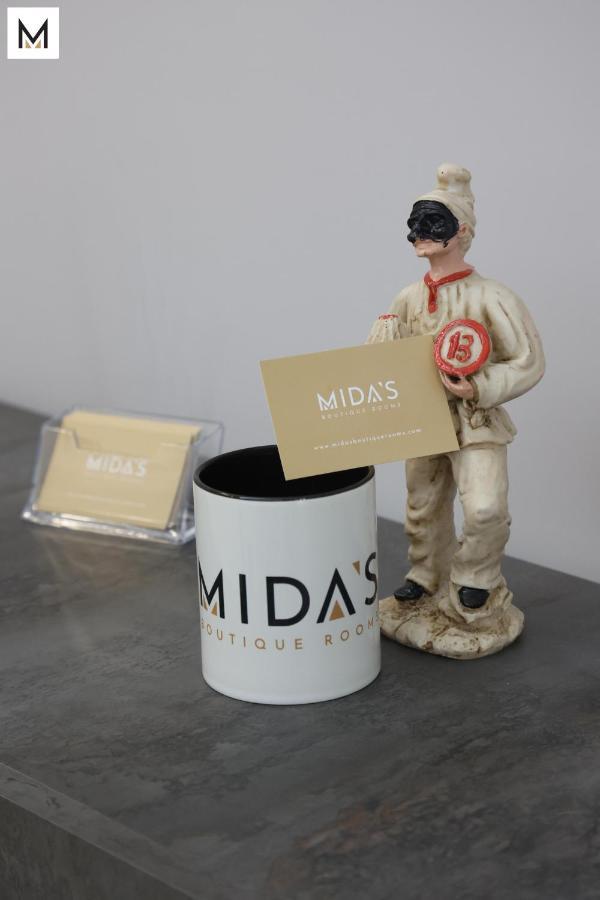 Mida's Boutique Naples