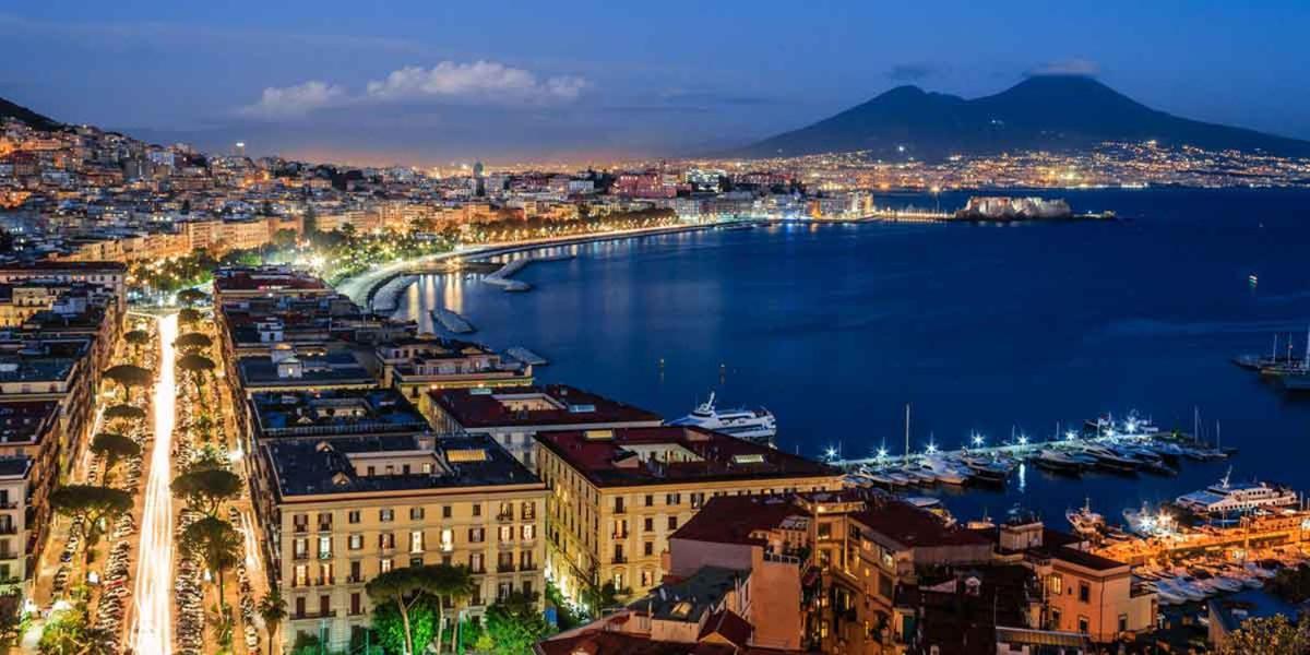 Citta * Naples