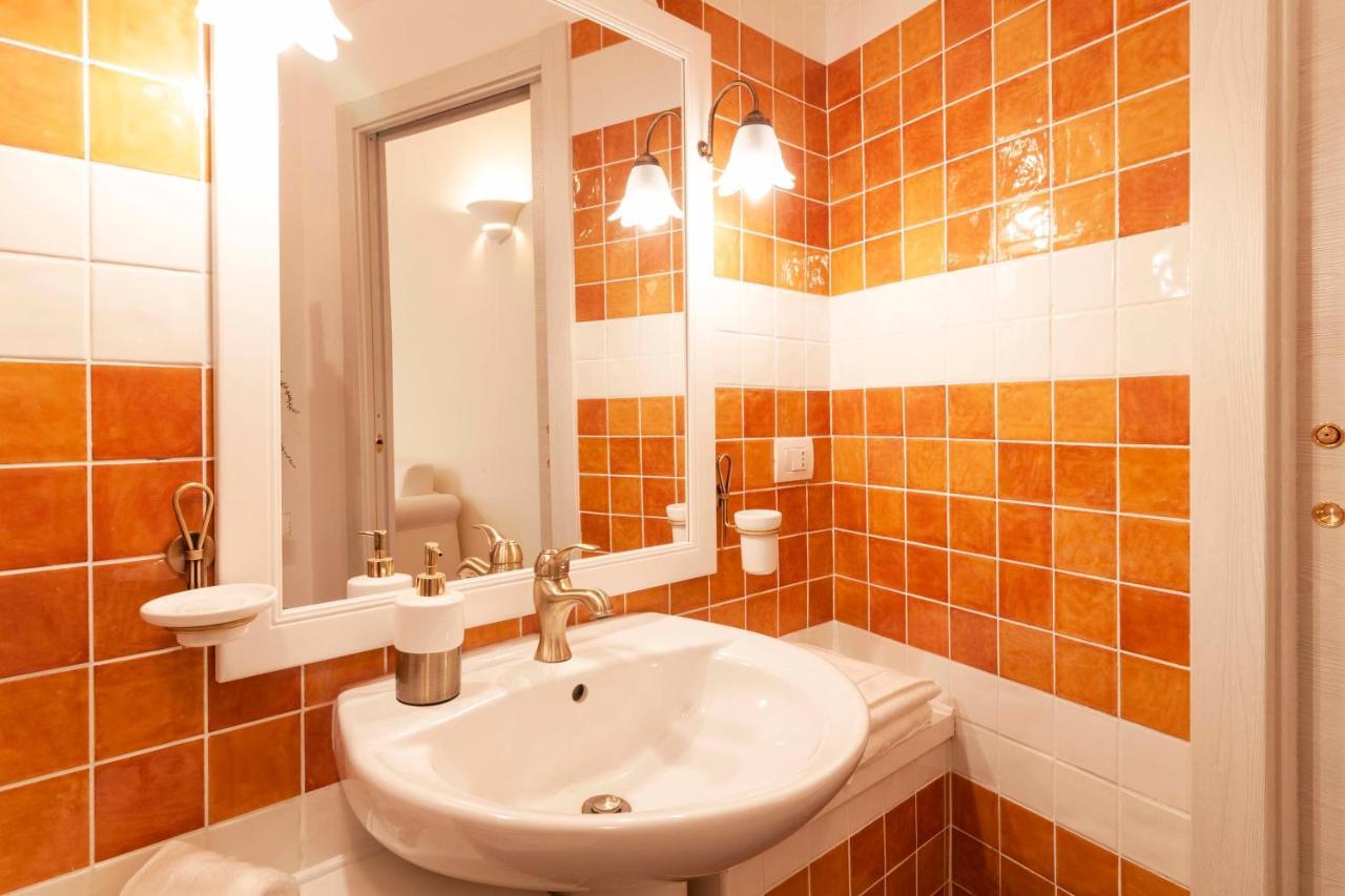 Sant'arpino 26 - Elegant Flats In Apartment Naples