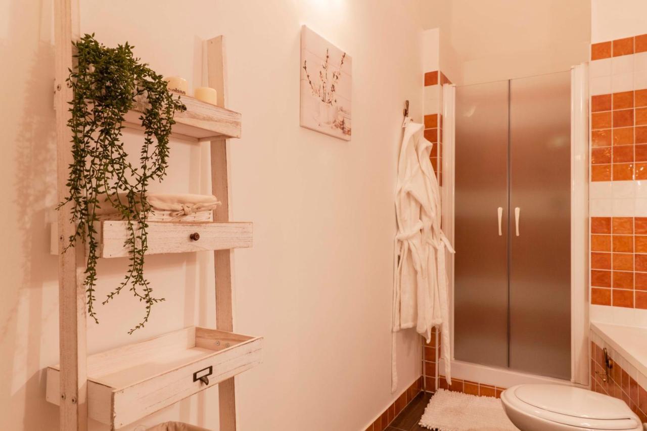 Sant'arpino 26 - Elegant Flats In Apartment *