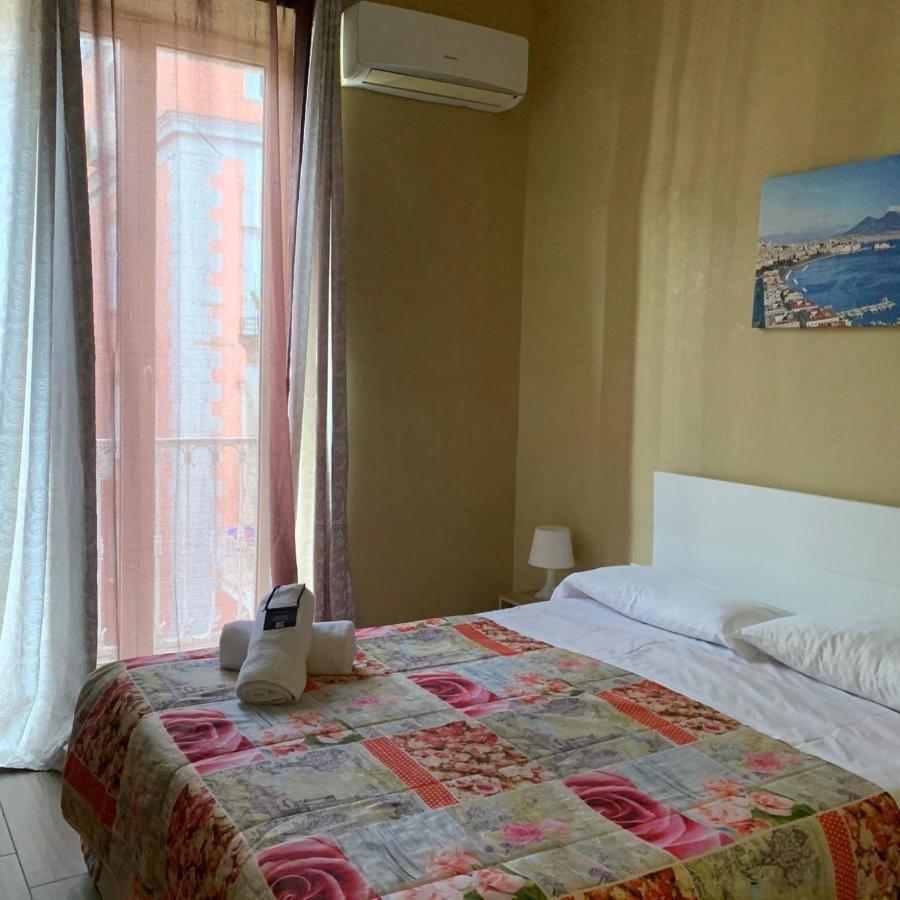 Bed & Breakfast Royal Dante Naples