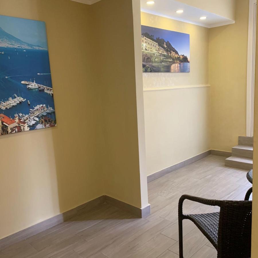 Bed & Breakfast Royal Dante Naples
