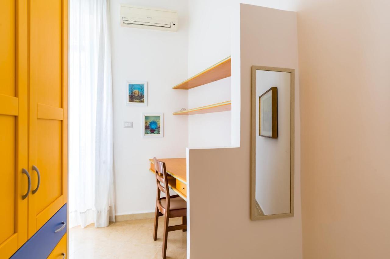 Rione Emanuele Iii - 4 Bedroom Naples