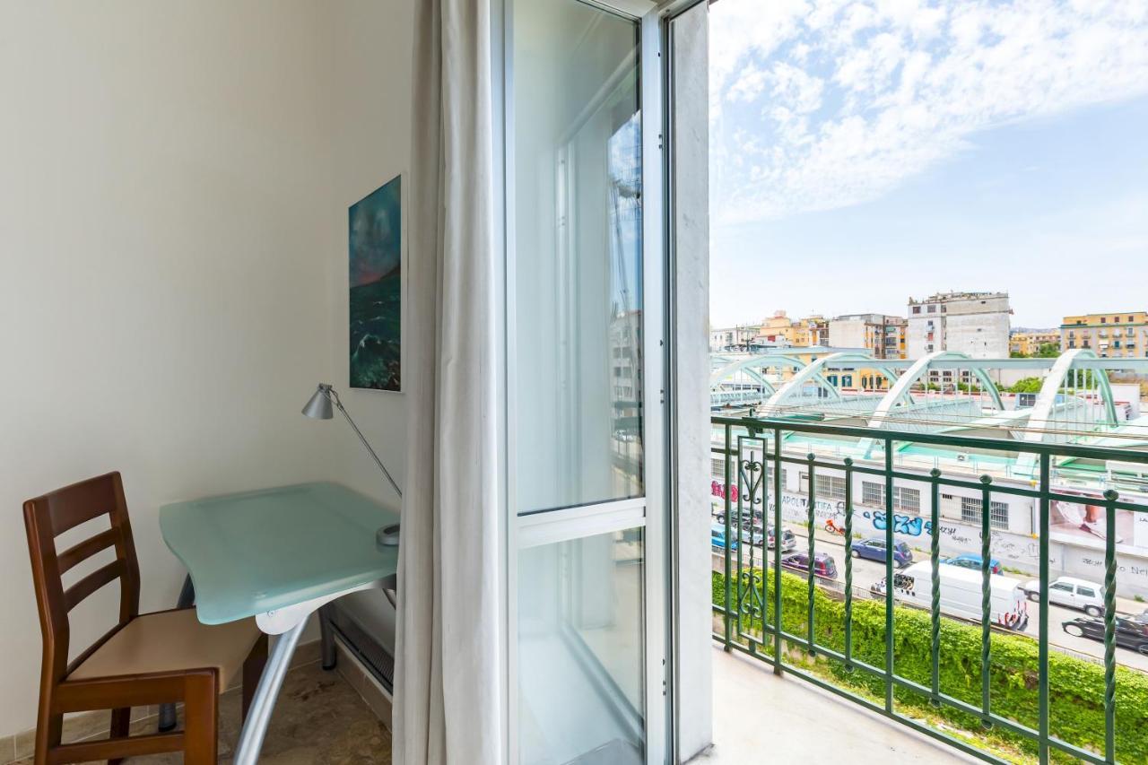 Apartment Rione Emanuele Iii - 4 Bedroom Naples