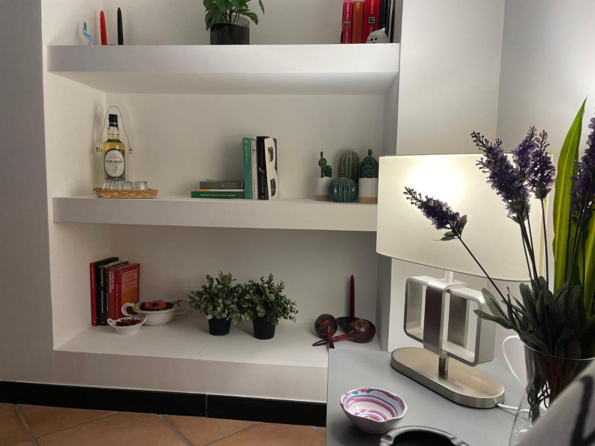 La Finestra Sul Corso Apartment Naples