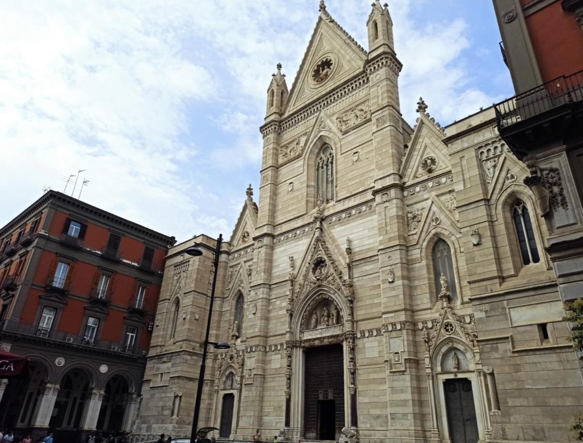 Sweet Storia Di * Naples