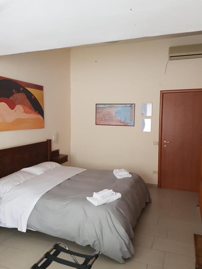 Soriano44 Bed & Breakfast