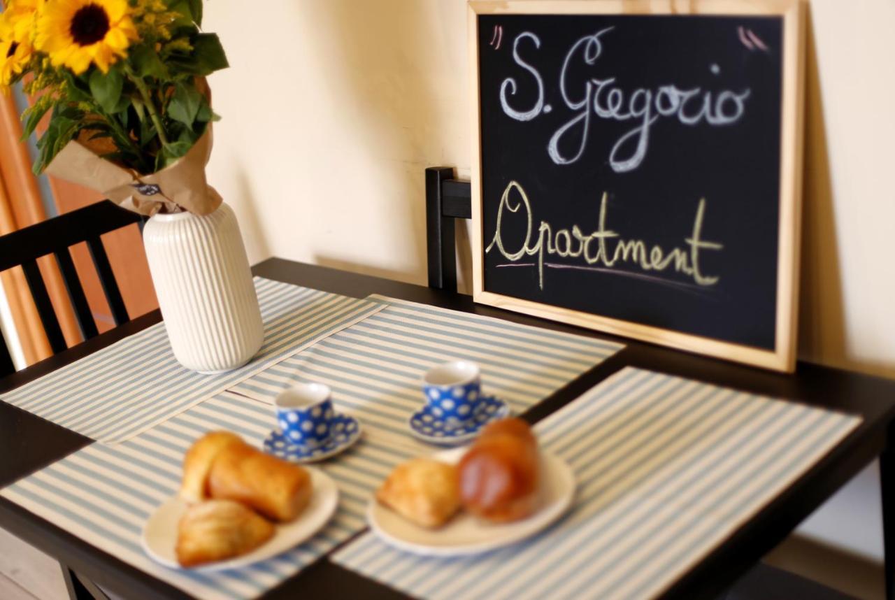 Apartment San Gregorio *