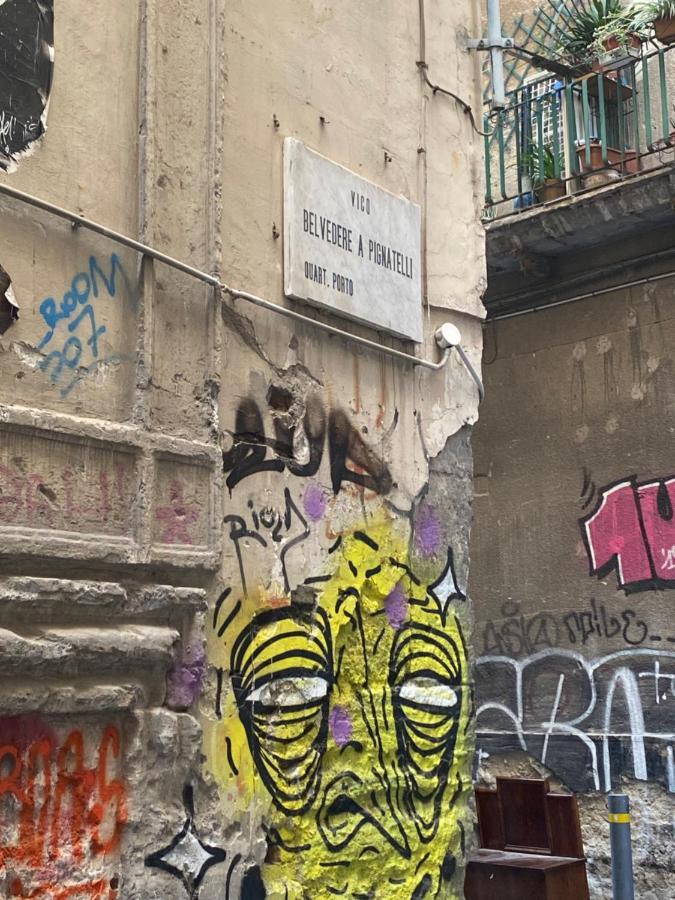 Na Ri Lu Santa Chiara * Naples