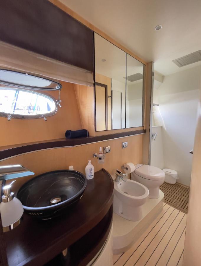 Yacht Lakura 55 *
