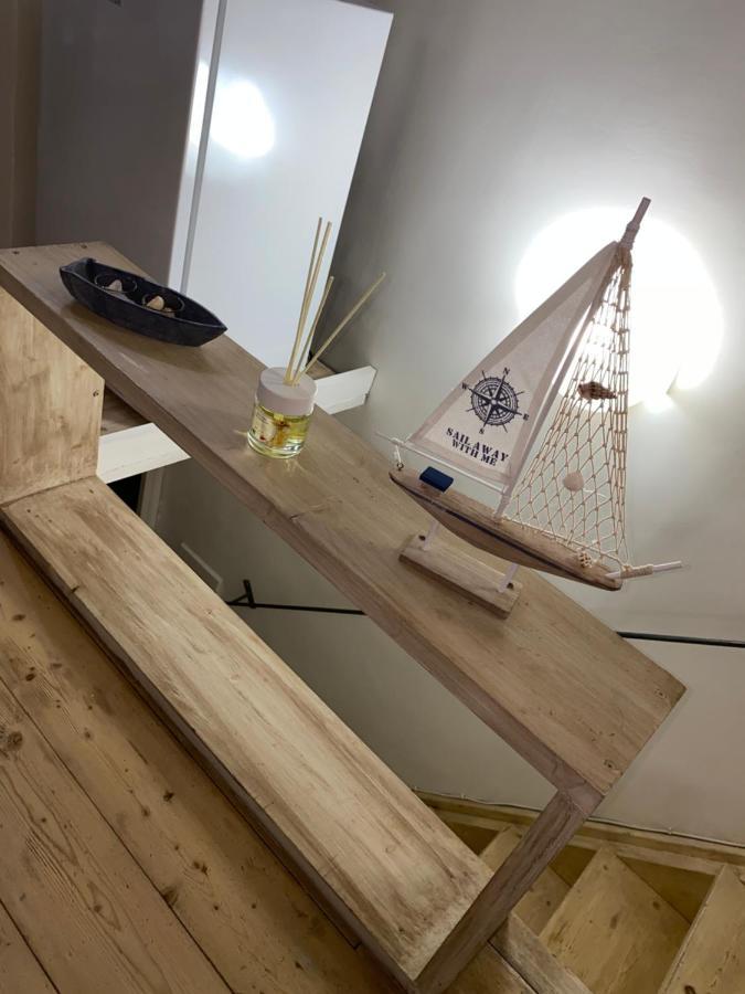 'a Maronna T'accumpagna Apartment Naples