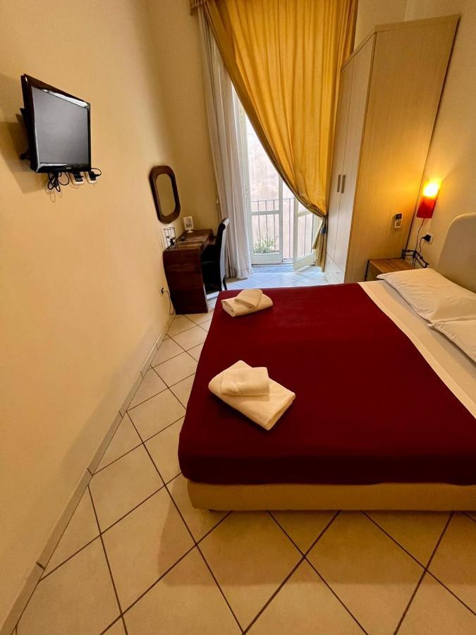 Sangregorooms Bed & Breakfast *
