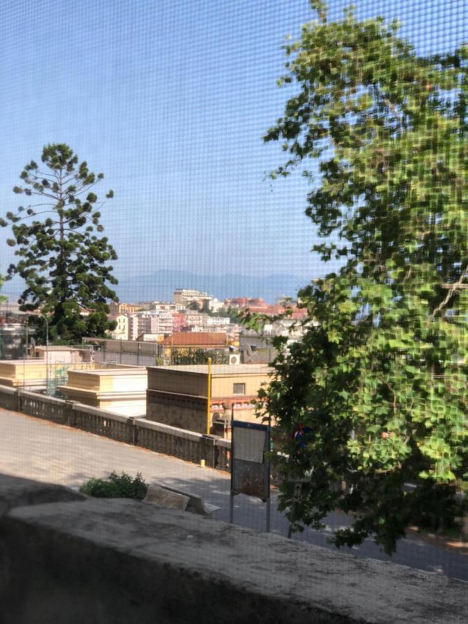 In Neapolitan Castle Int 28 Apartment