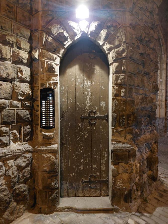 Apartment In Neapolitan Castle Int 28 *