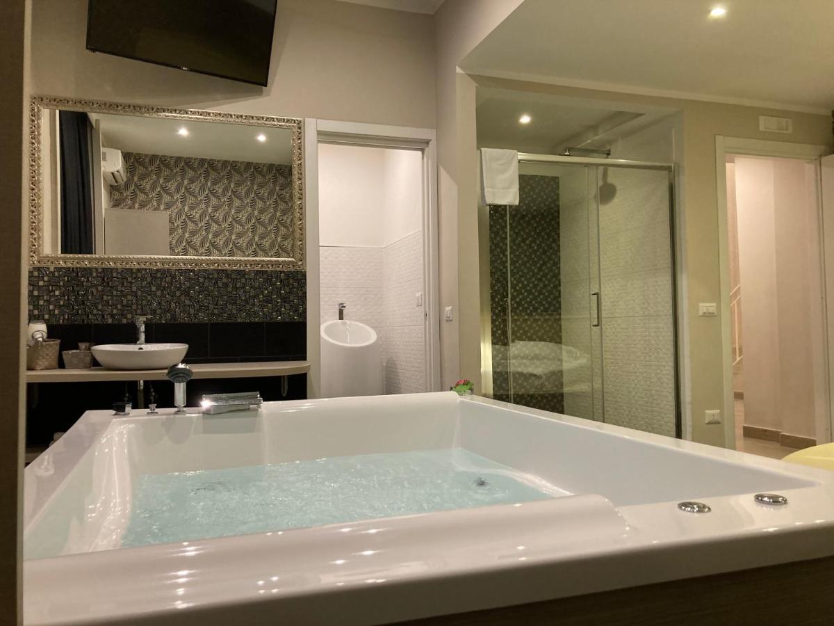 Apartment Goditi Napoli2 *