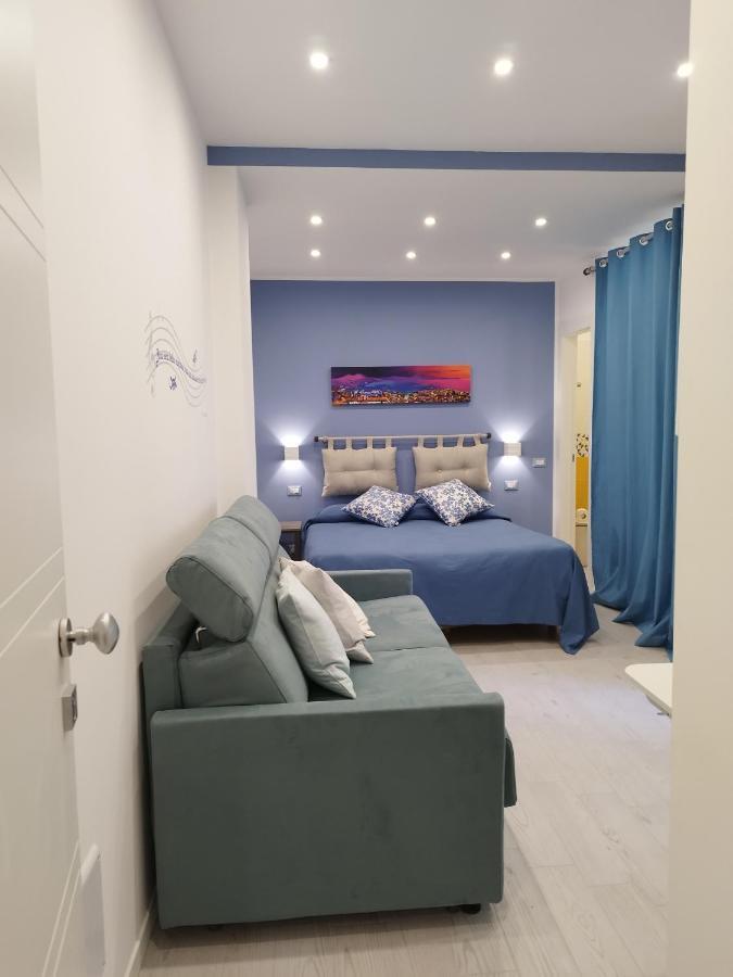 Bed & Breakfast Molo Partenope Naples