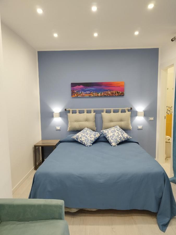 Molo Partenope Bed & Breakfast *