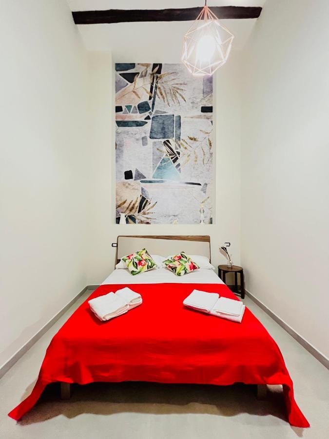 Bed Boutique Colors 4* Naples