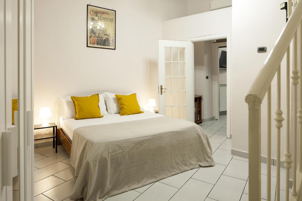 Cinema House At The Historical Center By Wonderful Italy Apartment