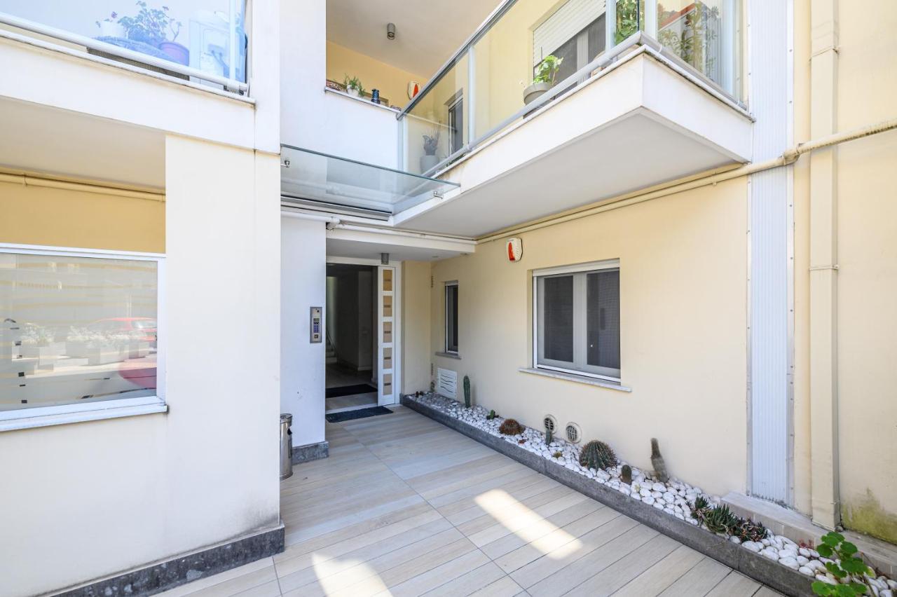Viale Dei Colli Aminei 10 Apartment Naples