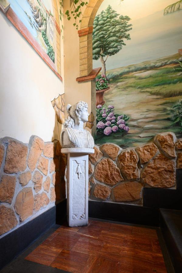 Toto E Peppino Family House