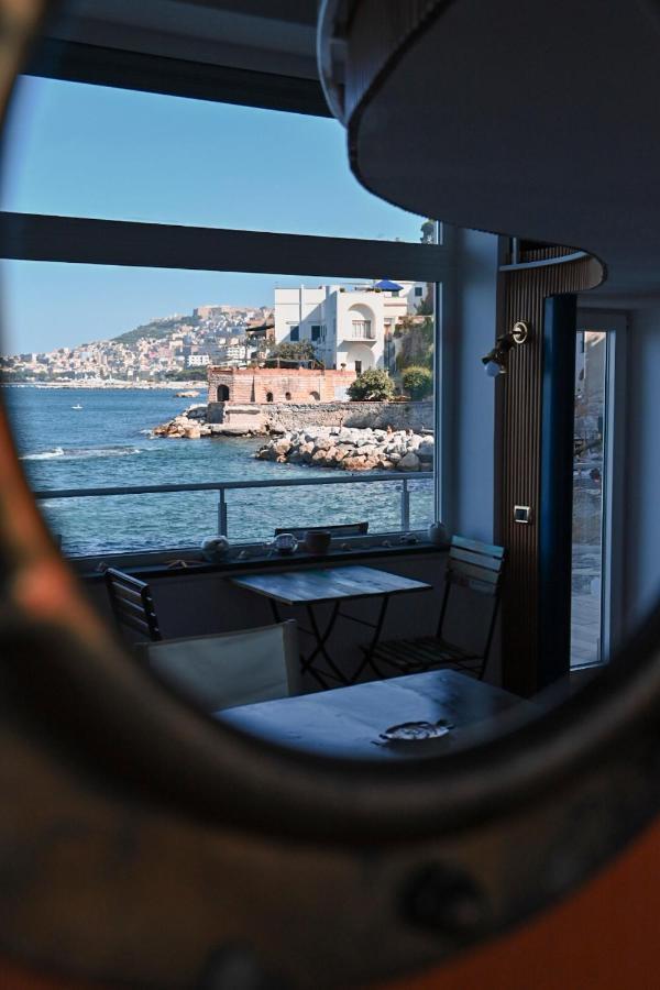 La Casa Sull' Acqua Apartment Naples
