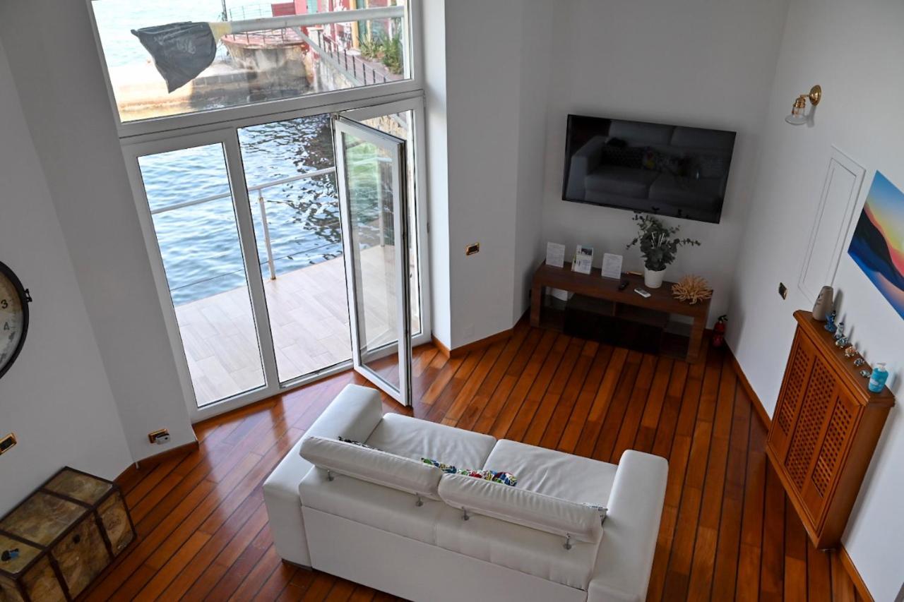 La Casa Sull' Acqua Apartment
