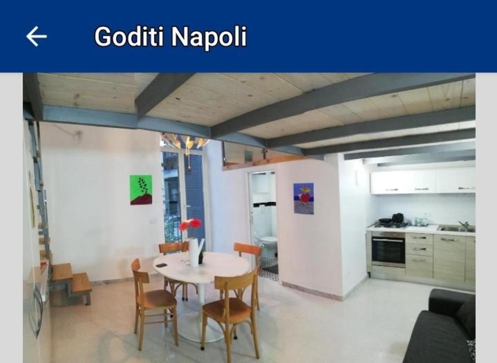 Goditi * Naples