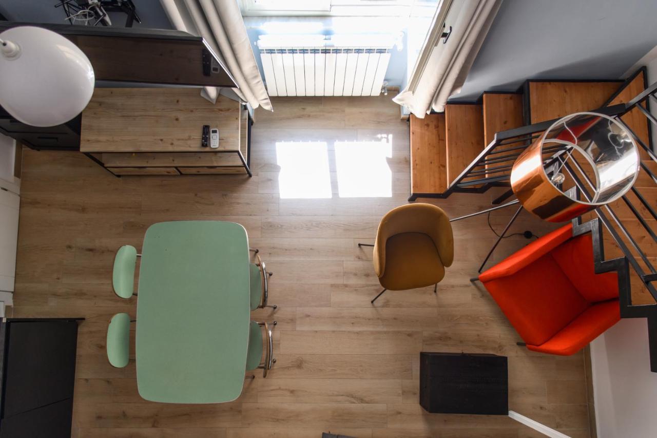 Apartment In Flats Santa Chiara Naples