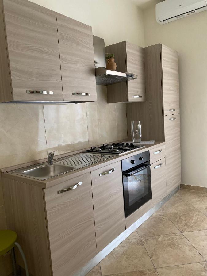 Falu Centro Camera Con Cucina E Bagno Privato Naples