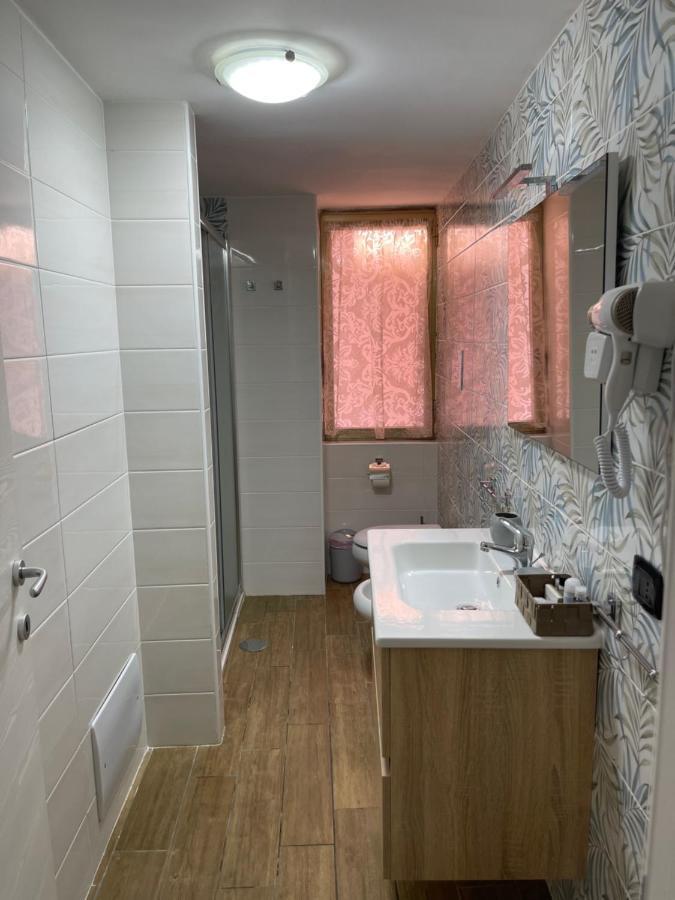Beb Sott O Pont Apartment Naples