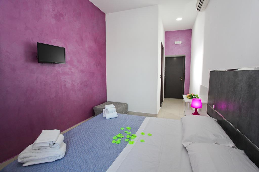 2 Bed & Breakfast 2*