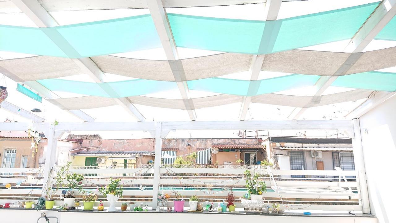 Sky-terrace In Central Station, 3 Bedrooms Naples