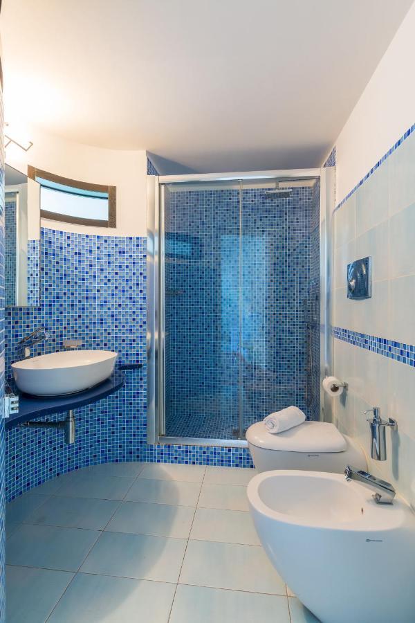 Design & Duplex At National Museum Apartment
