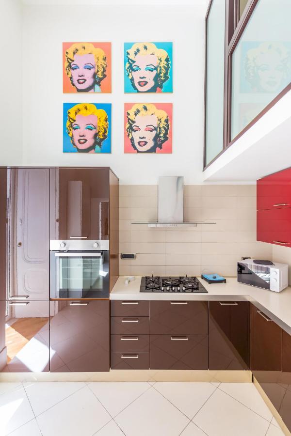 Apartment Design & Duplex At National Museum