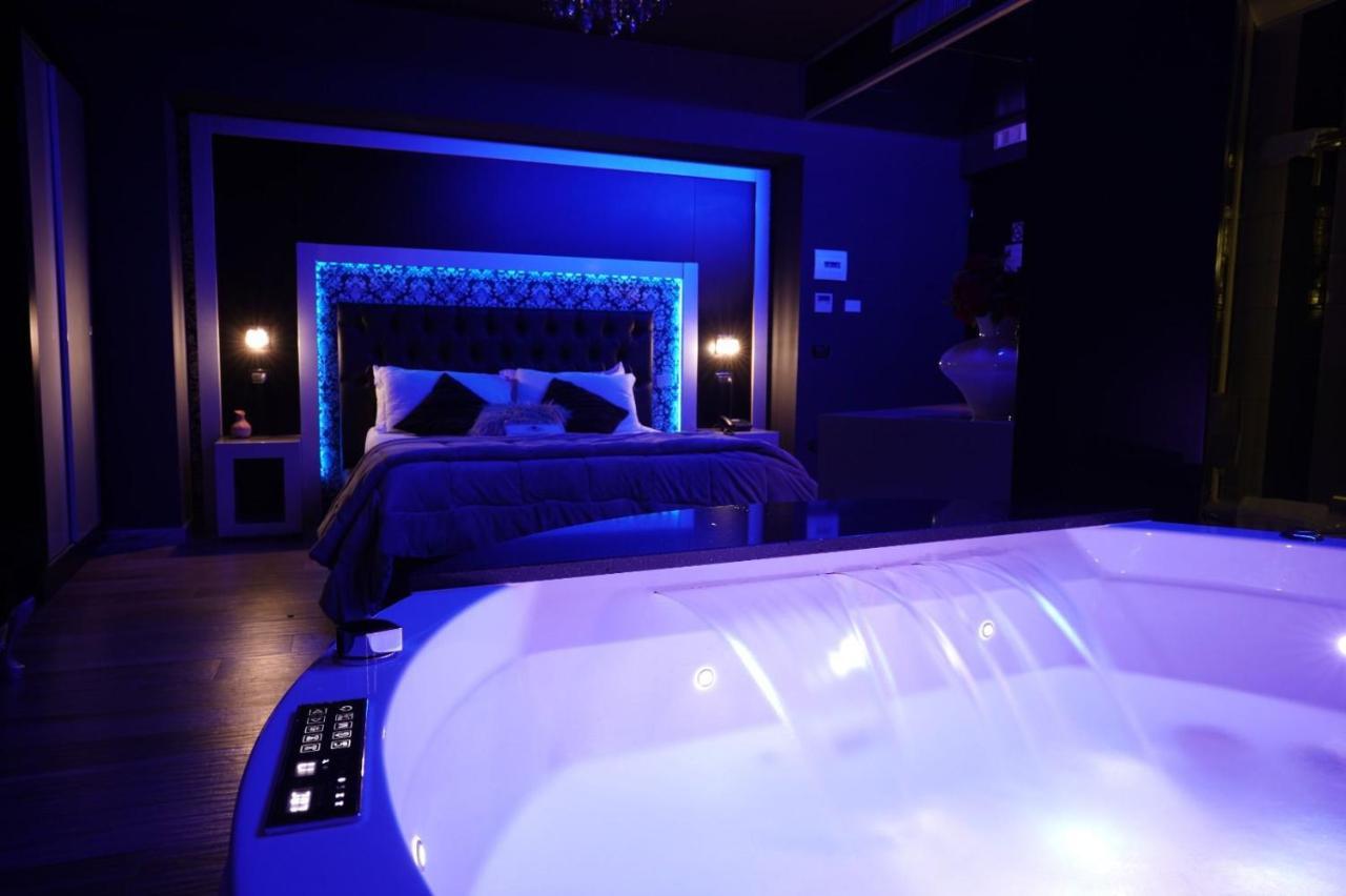 Angioino & Spa 3* Naples