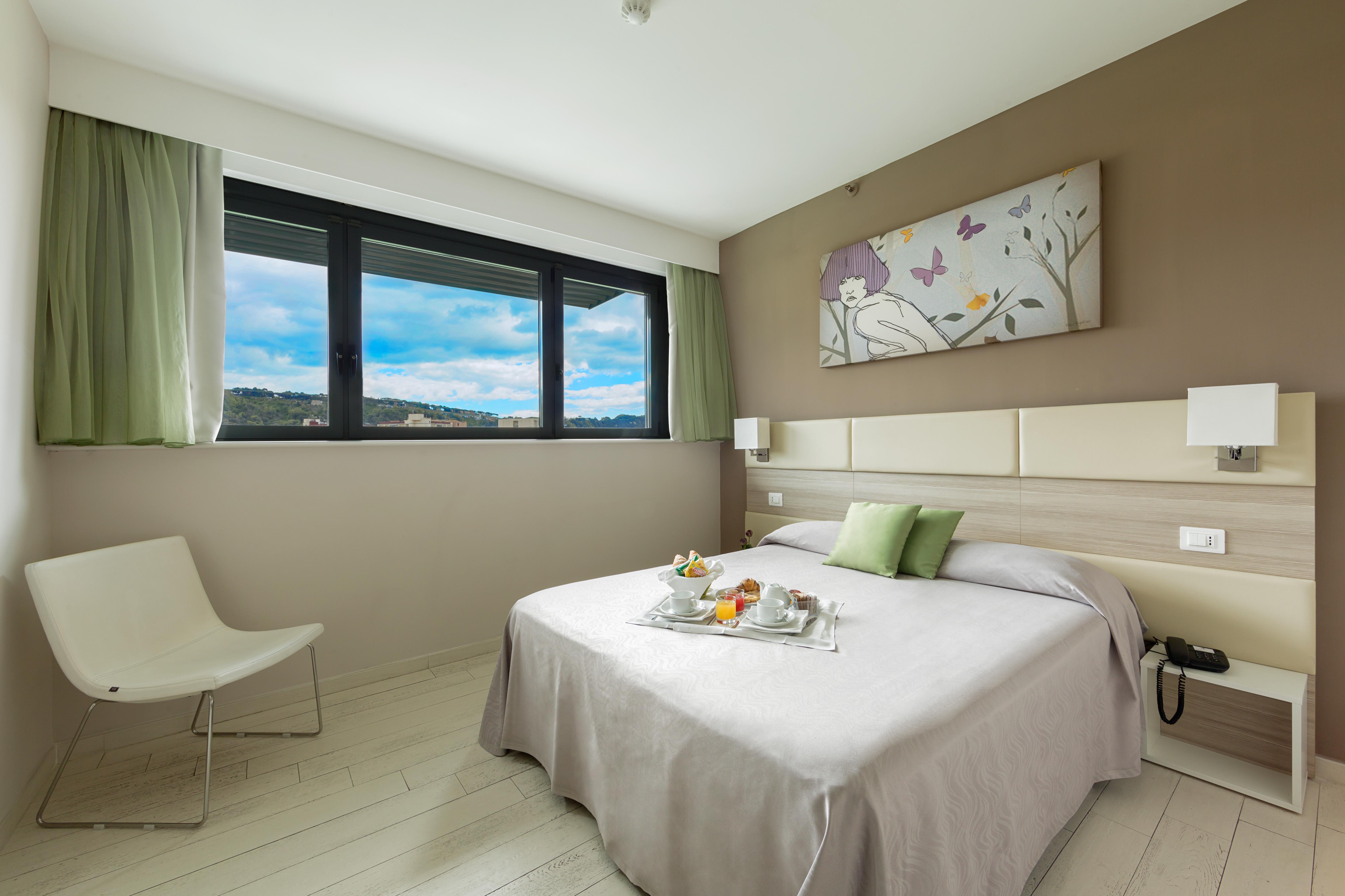 Cristina Hotel
