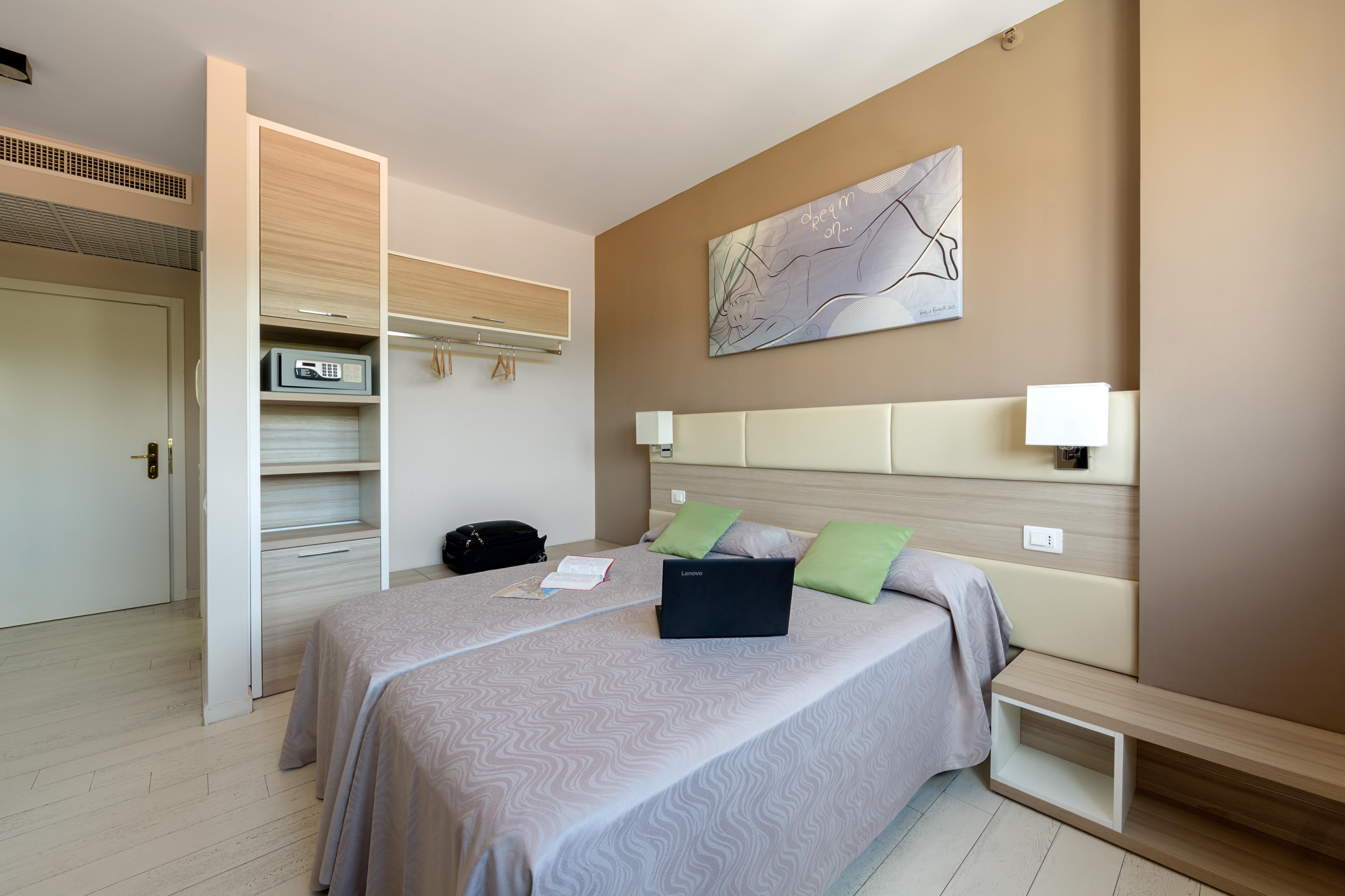 Cristina Hotel Naples