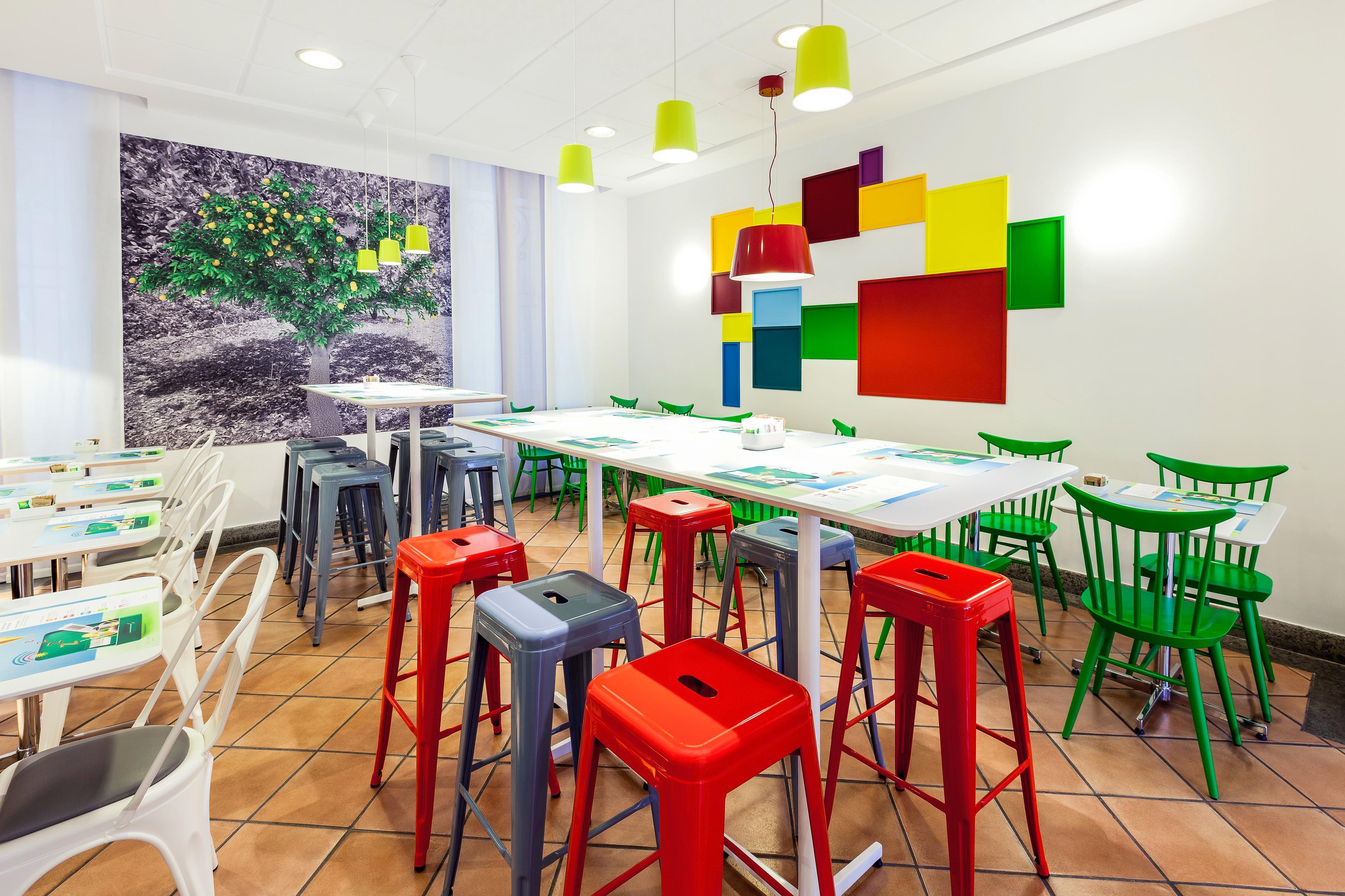 Ibis Styles Garibaldi Hotel Naples