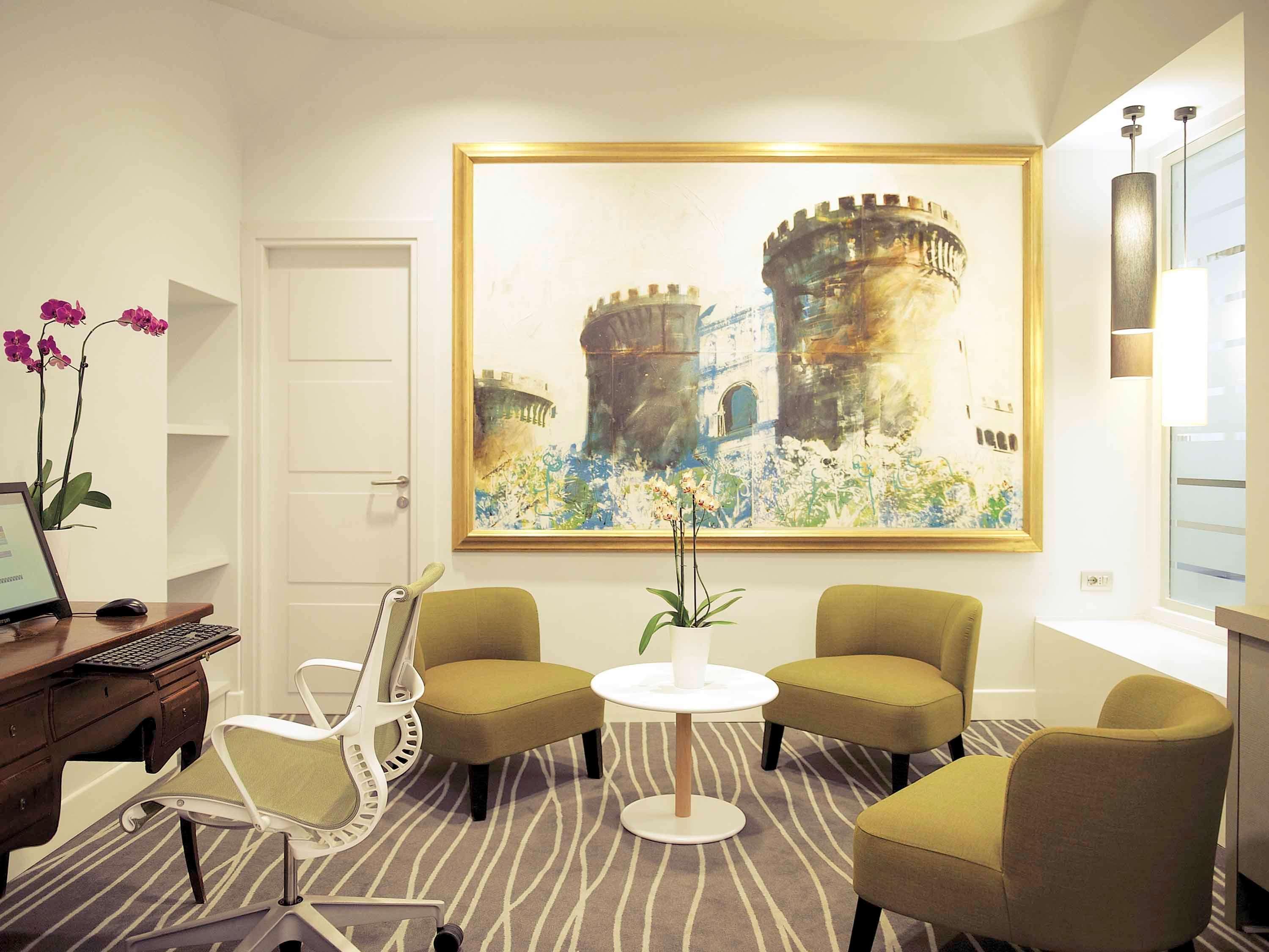 Hotel Mercure Centro Angioino
