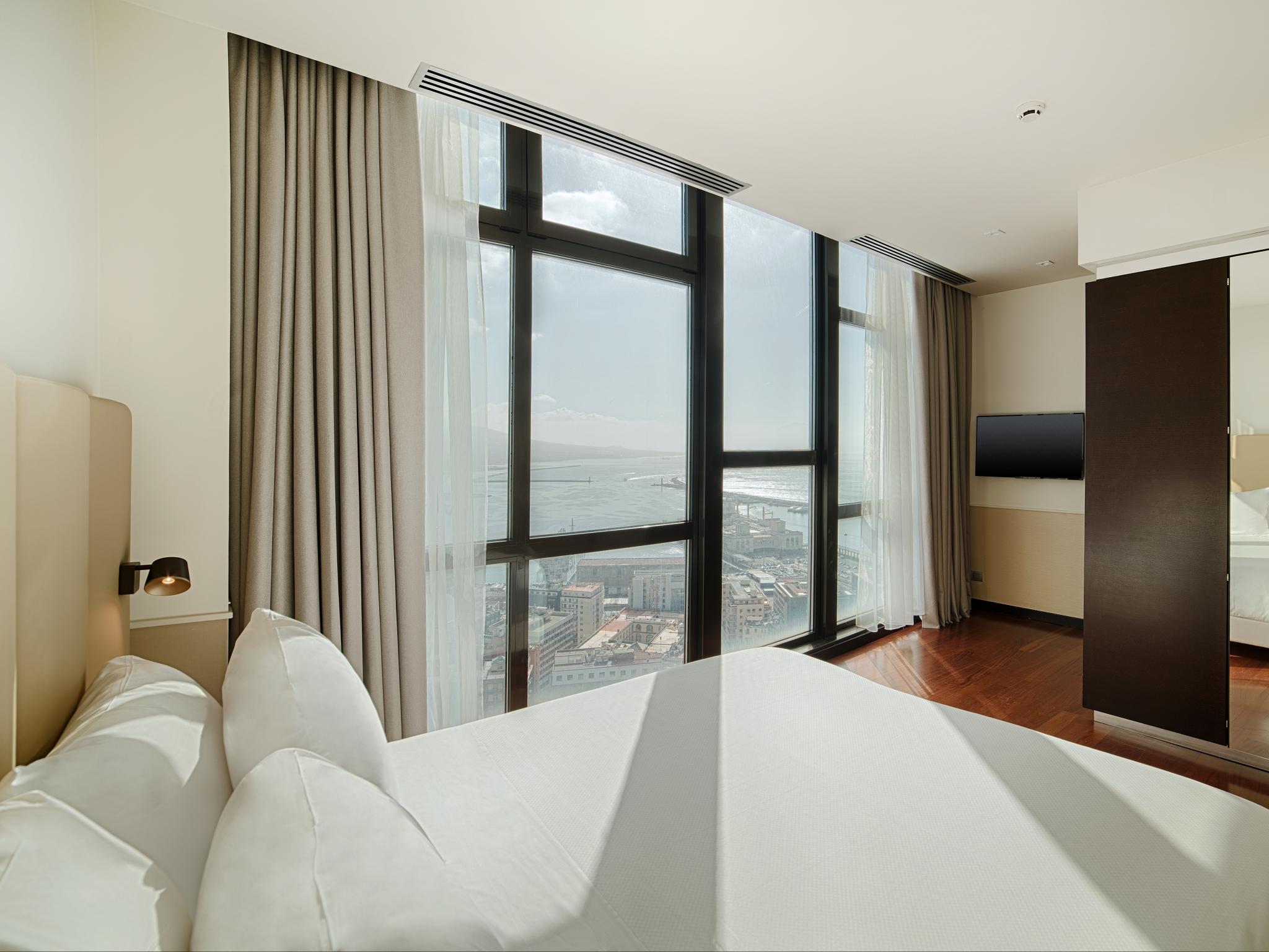 Nh Panorama Hotel Naples