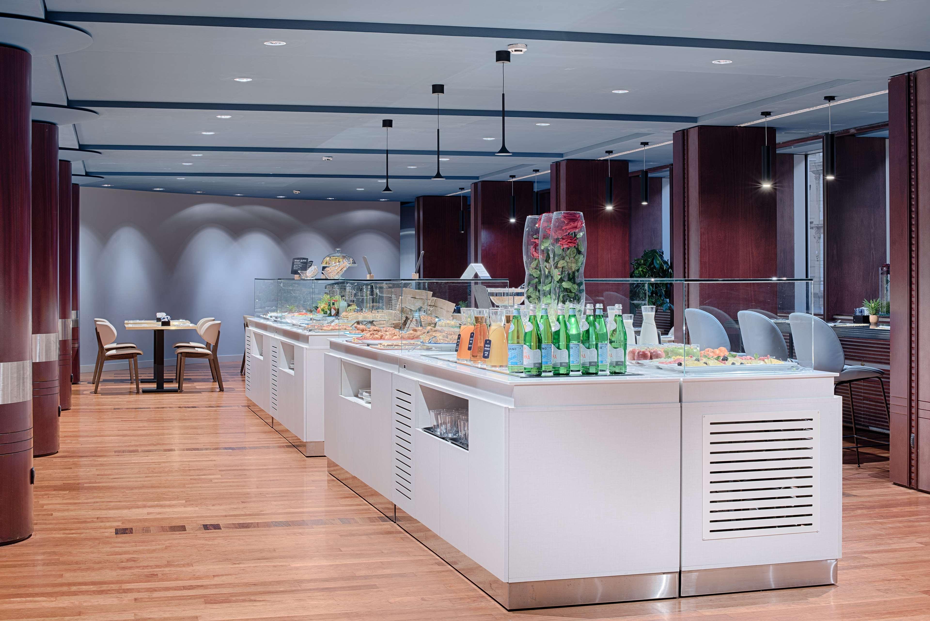Nh Panorama Hotel 4*