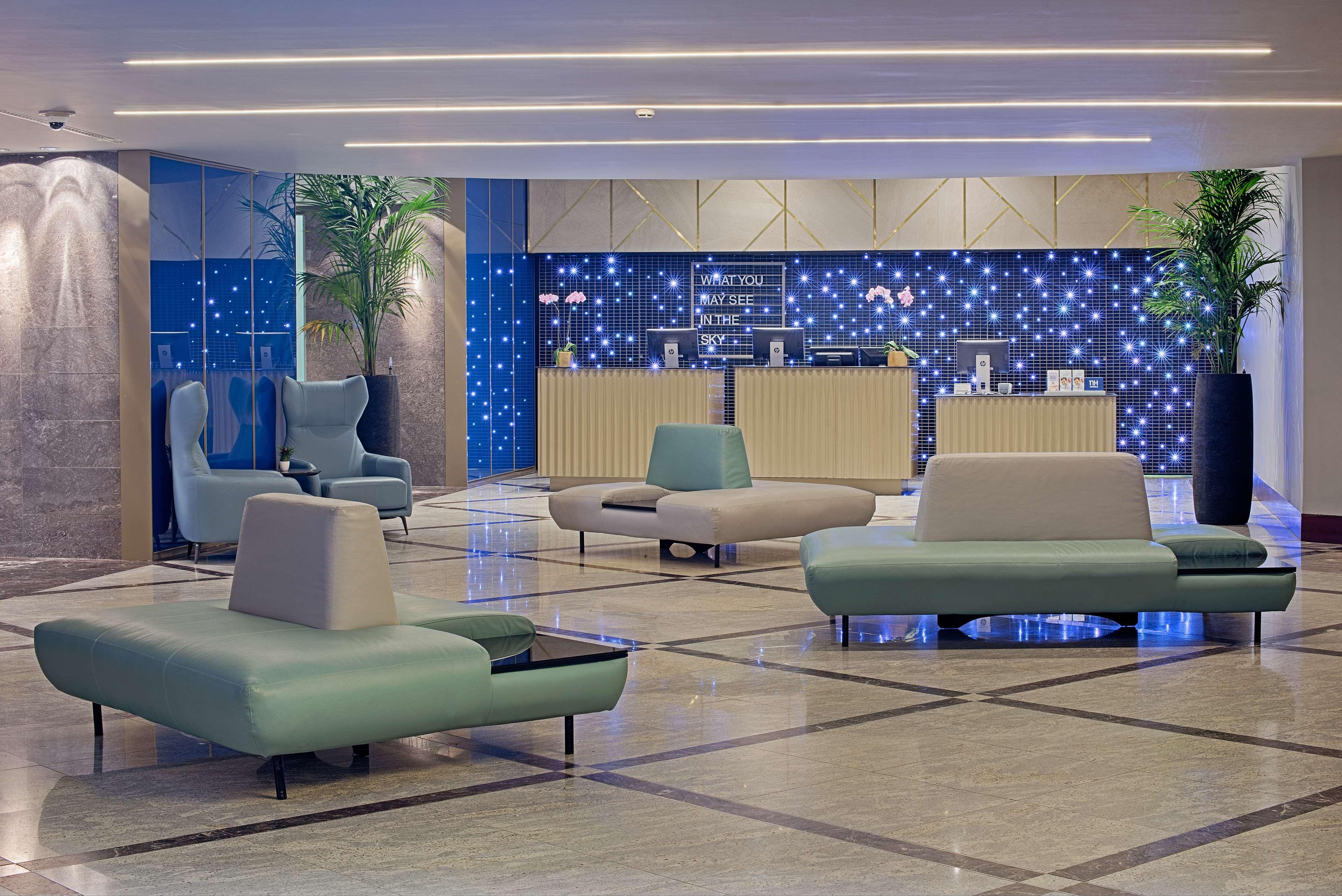 Nh Panorama Hotel