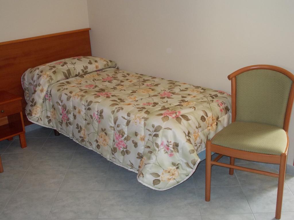Garden Hotel 3*