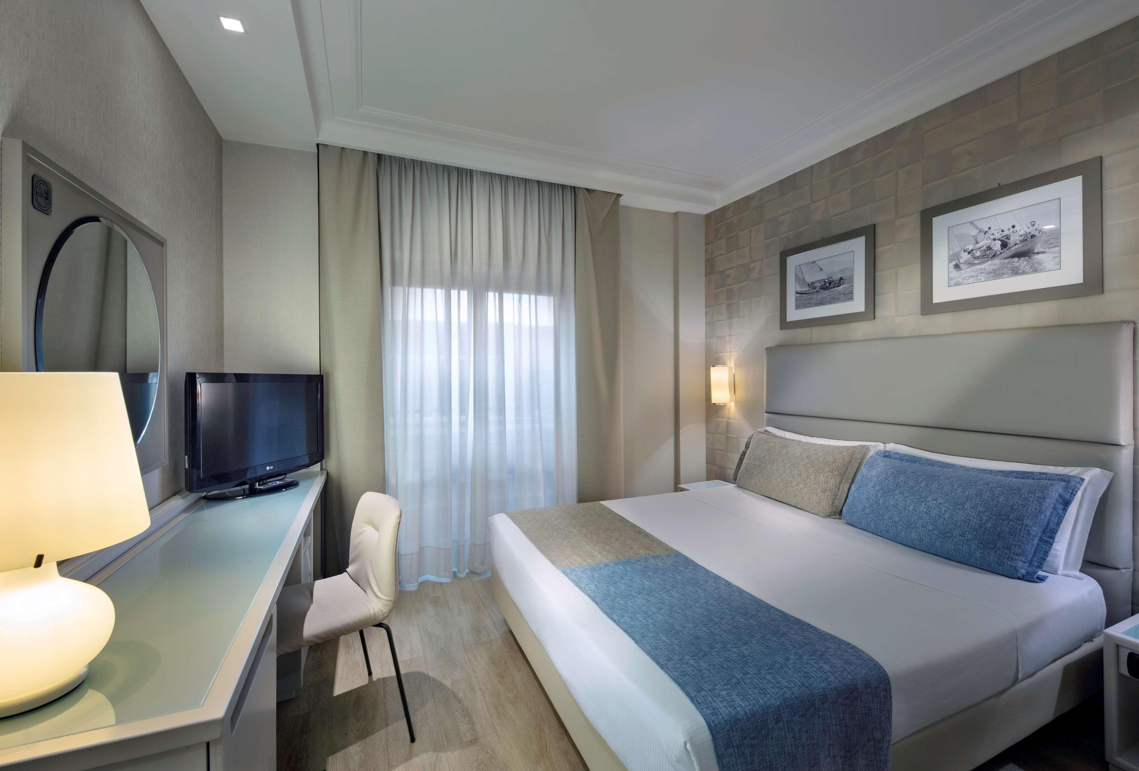 Bw Signature Collection Paradiso Hotel