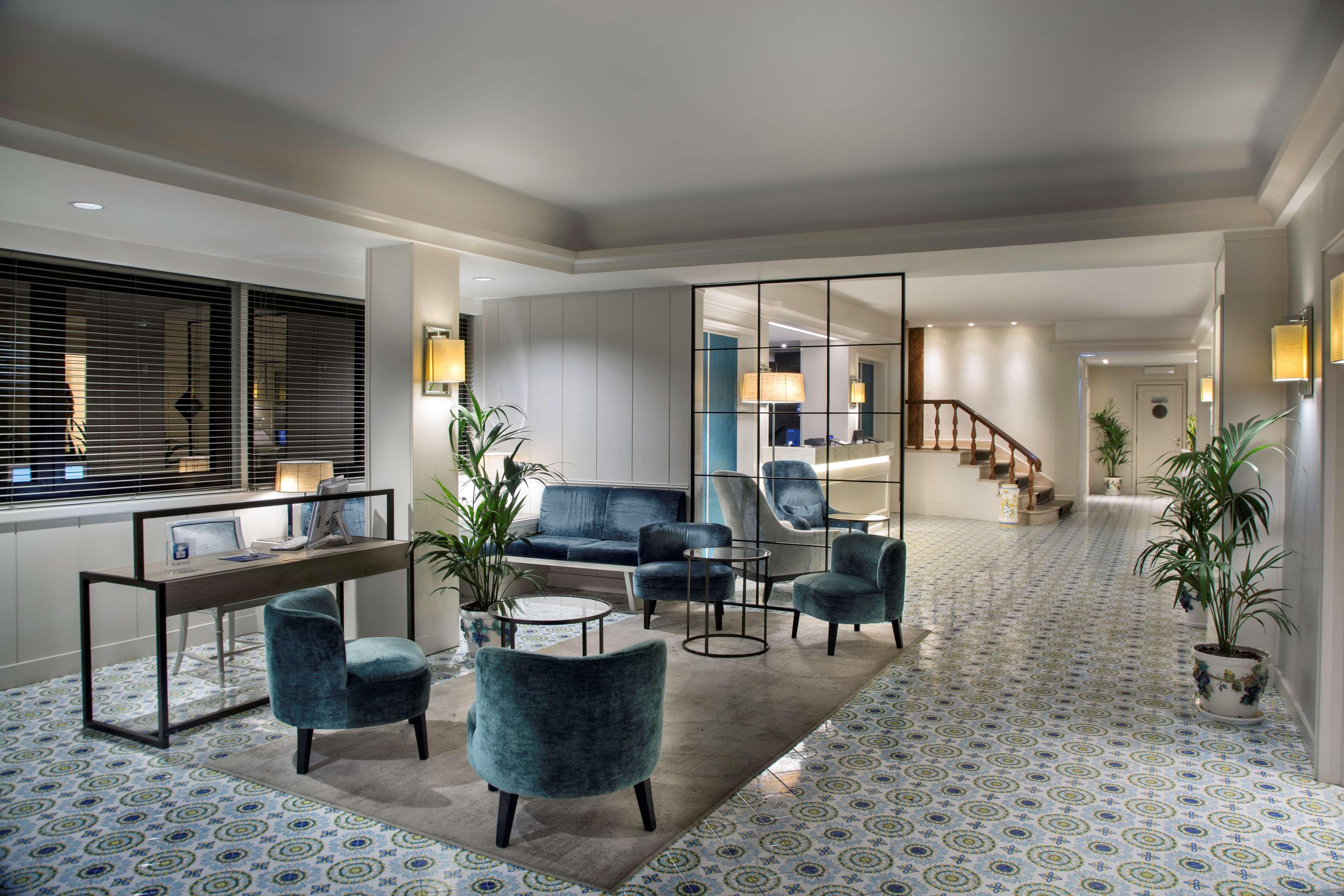 Bw Signature Collection Paradiso Naples