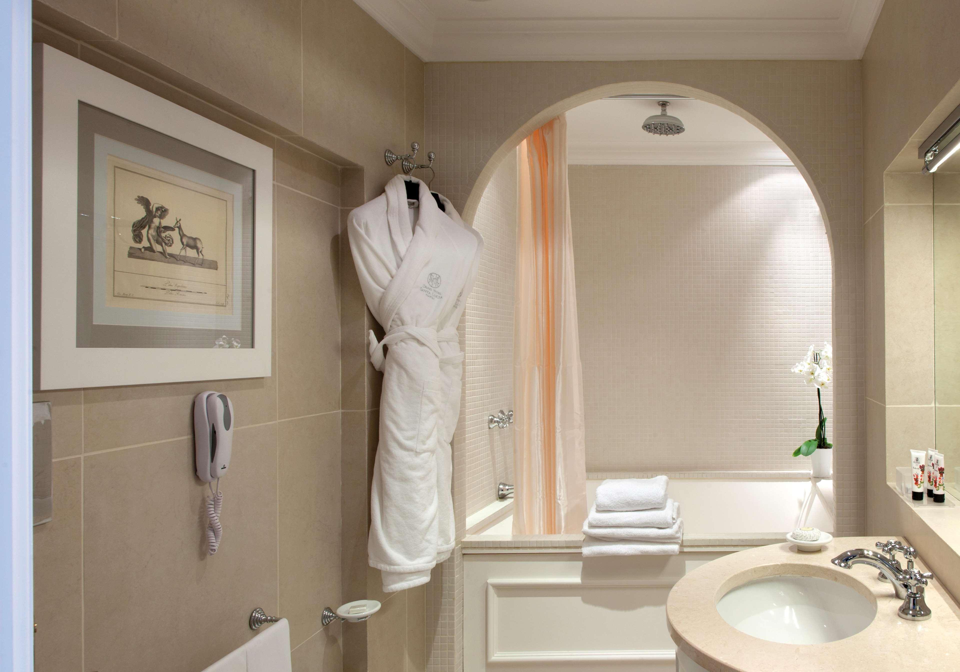 Hotel Grand Santa Lucia Naples